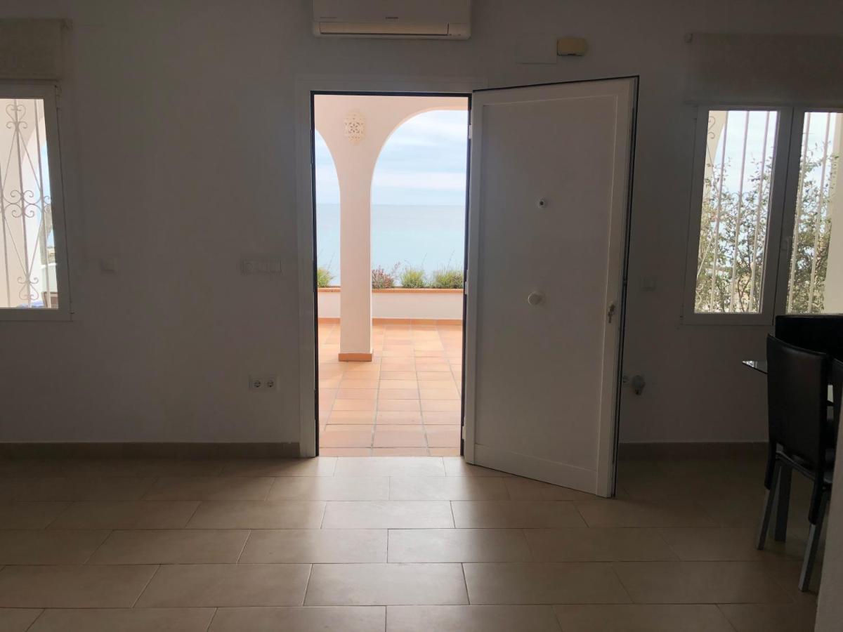 Acogedora Casa En Cap Negret, Ubicada A Primera Linea De La Playa. Альтеа Экстерьер фото